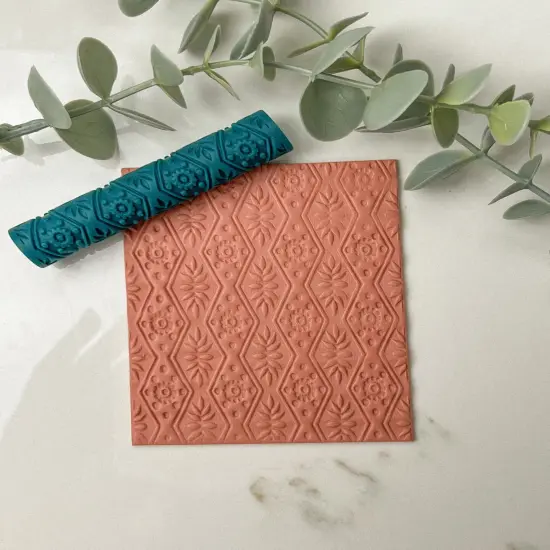 ZigZag Pattern Mini Texture Roller {1}