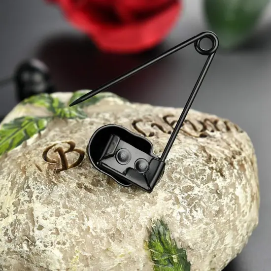 6 Pcs Heavy Duty Safety Pins,Black Safety Pins,Kilt Pin,Skull Head Small Safety Pins,for Blankets Sweater Skirts {3}