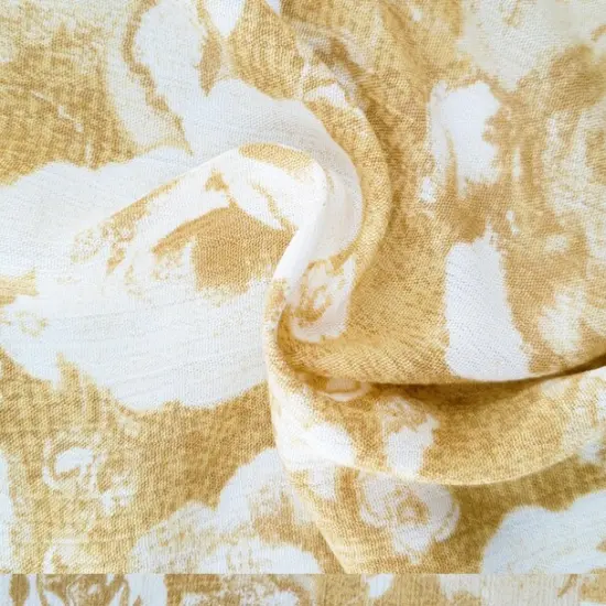 1 Yard Rayon Crinkle Crepon Fabric in Pale Yellow color for Dresses Skirts and DIY Projects 50/52" Width {1}