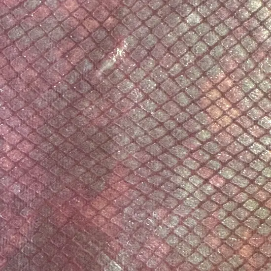 1 Yard Foiled Diamond Snake Velvet Polyester Spandex Fabric 60 Inch Width Pink illusion {1}