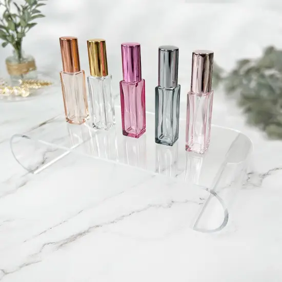 Plymor Clear Acrylic Scroll-Shaped Display Riser, 1.75" H x 9" W x 4.5" D (1/8" thick) {4}