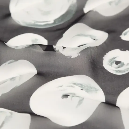 1 Yard Black White Rosy Silk Chiffon 55 inch Width {2}