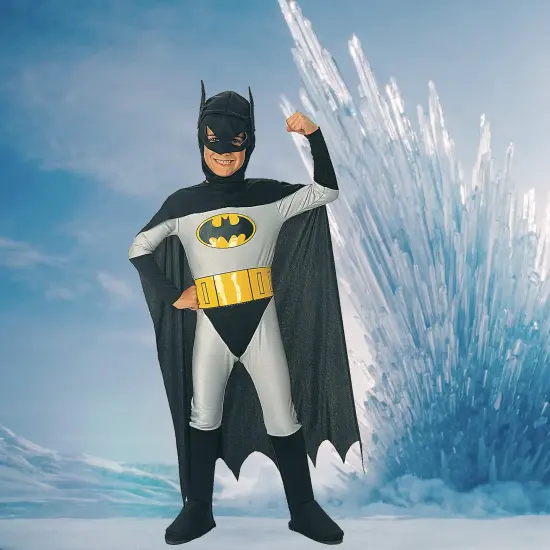 Boys Batman Costume Jumpsuit Cape and Headpiece {1}