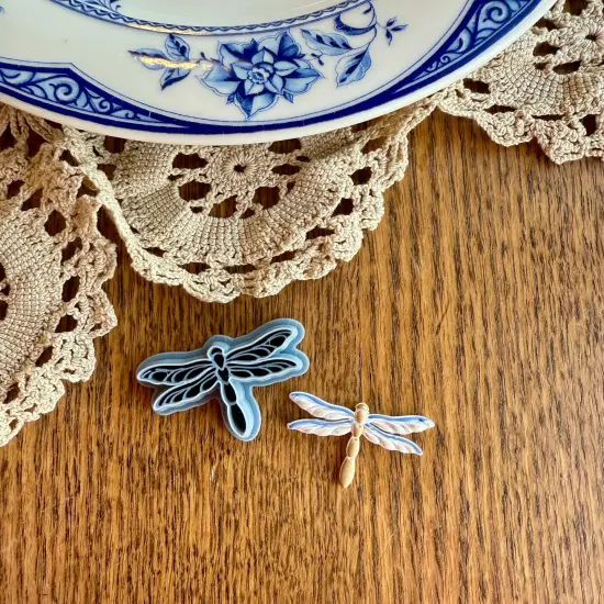 DRAGONFLY | SPRING | CLAY CUTTER {1}