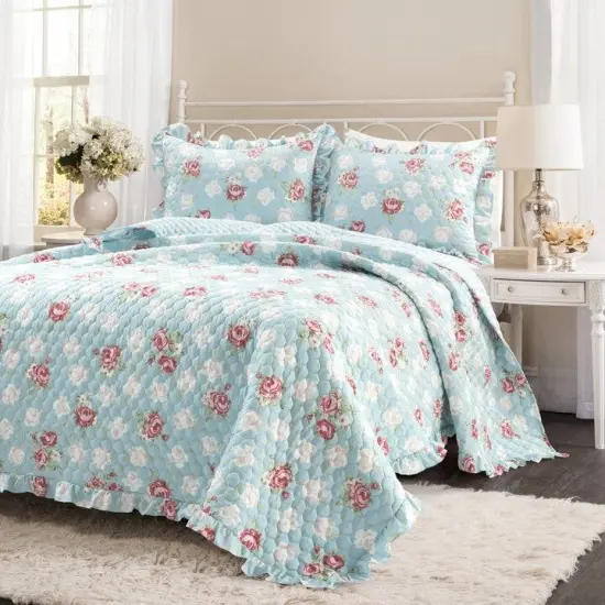 Reversible Thin Lightweight Floral Quilt Set with Ruffle Edges for Summer Night Bedding {1}