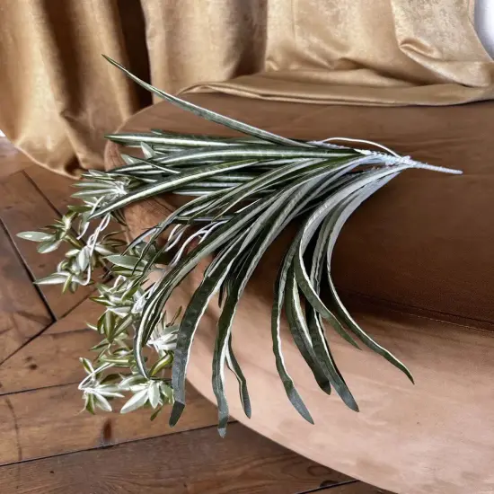 Artificial Chlorophytum Fake Spider Plant Decorative Silk Plant Indoor Wall Hanging Plants for Home Garden Verandah {3}
