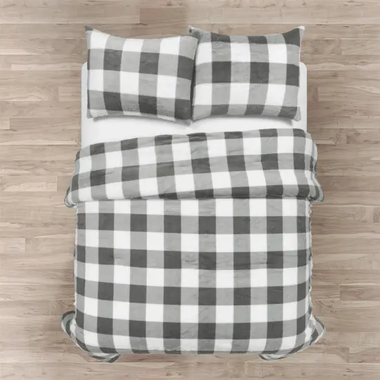 Soft Polyester Plaid All Season Comforter Set with Reversible Design for Modern Bedrooms {2}
