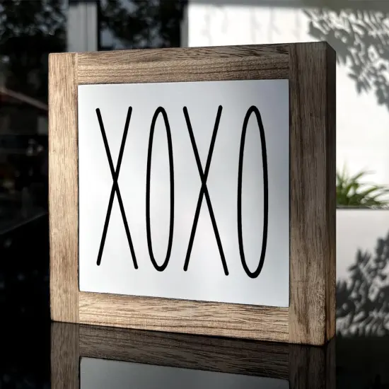 Summer Vibes XOXO Wooden Box Sign &ndash; Beach-Inspired Rustic Tabletop Decor for a Relaxing Summer Atmosphere {2}
