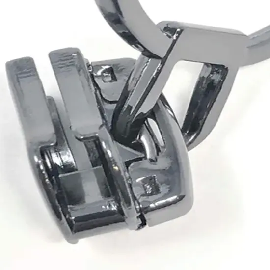 Zipper Pull &ndash; Glossy Round Metal O Ring 8MM in Gunmetal {5}