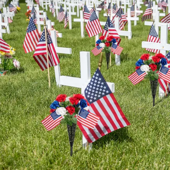 4 Bunches Memorial Day Artificial Flowers {3}
