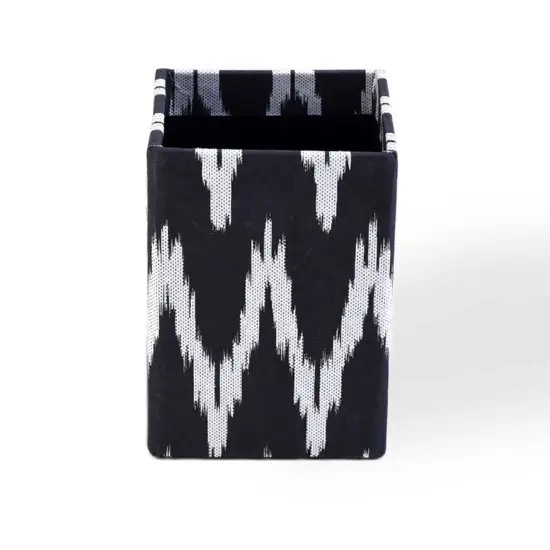 Handmade Square Pen Holder/Pen Stand -Set of 2 {2}