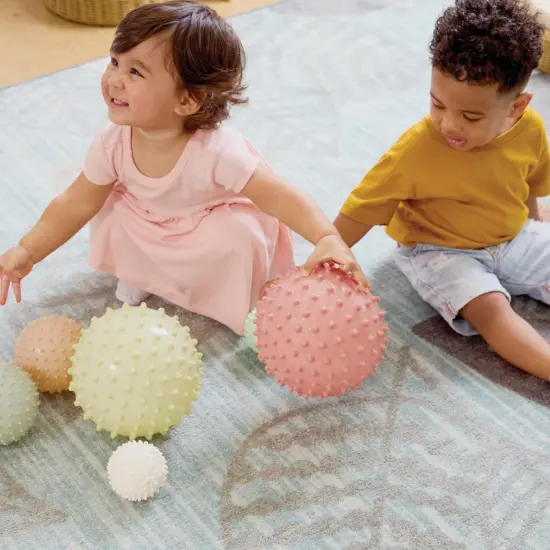 Kaplan Early Learning Company Sensory Balls - Set of 6 {4}
