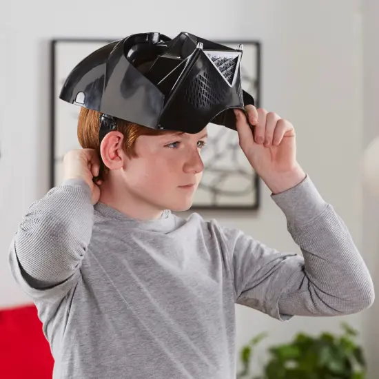 Playskool STAR WARS Darth Vader Voice Changer Mask {4}
