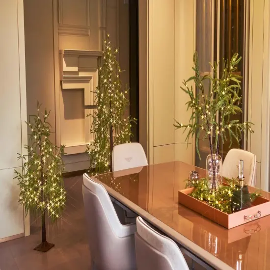 Lighted Norfolk Pine Garland {3}