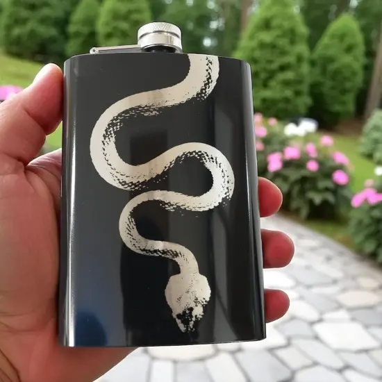 8oz Snake Black Flask {6}