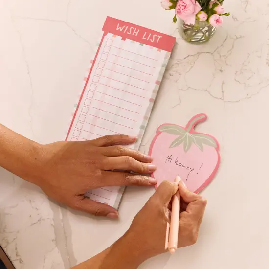 Strawberry Daydreams Magnetic Pad Set, To Do List and Grocery List Notepad {2}