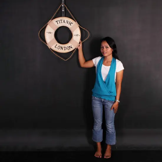 Titanic Life Saver Wall Decor Statue {3}