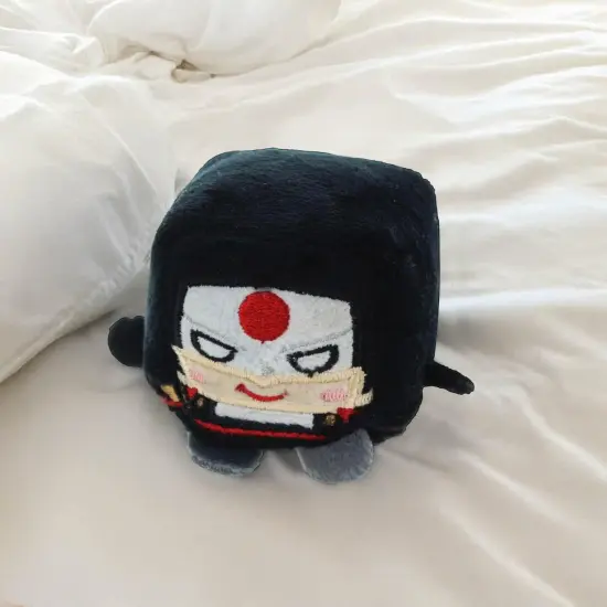 Suicide Squad 2.5" Kawaii Cube Plush: Katana {4}