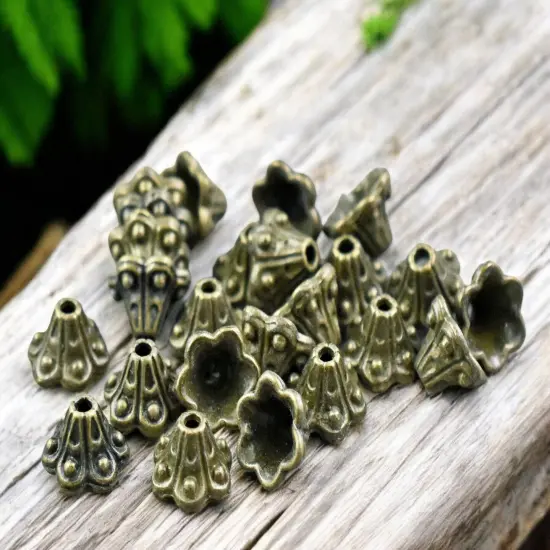 *100* 10x6mm Antique Bronze Scalloped Bead Caps {1}