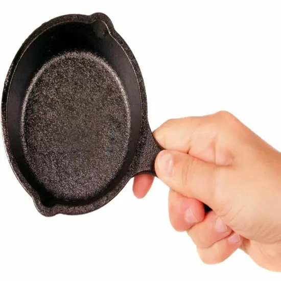 Lodge Miniature Skillet, 3.5", Black {4}