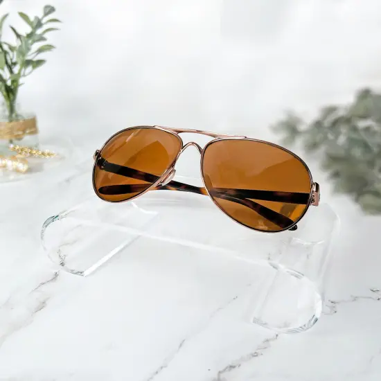 Plymor Clear Acrylic Scroll-Shaped Display Riser, 1.375" H x 6.25" W x 3.5" D (1/8" thick) {4}