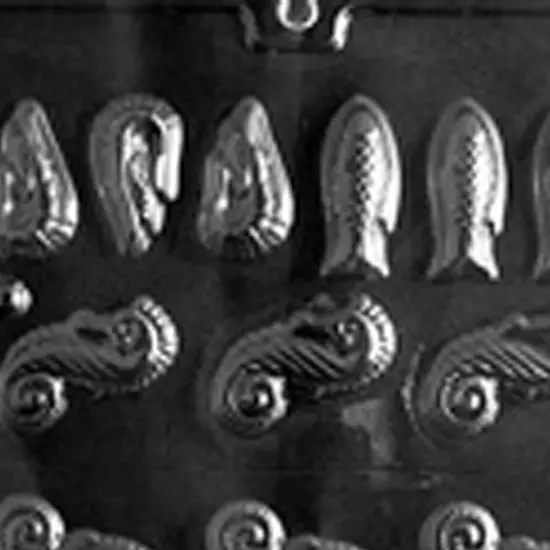 3D Shrimp Seahorse & Fish Chocolate Mold for Ocean Themed Treats {3}