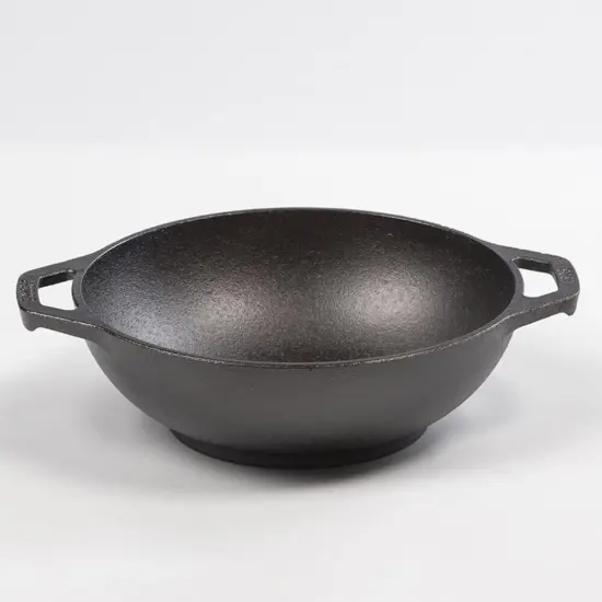Lodge Cast Iron Mini 9" Wok {1}