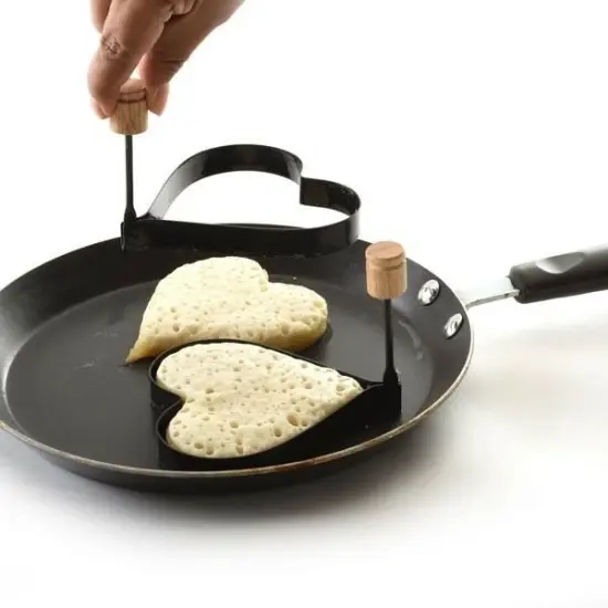 Norpro Non Stick Metal Heart Shaped Pancake / Egg Rings with Handles - 2 pack {3}
