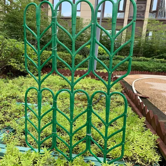 Garden Trellis for Climbing Plants {3}
