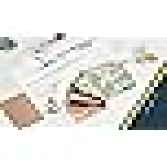 100% Cotton Quilting Fabric Bundles 10pcs Fat Quarters {5}