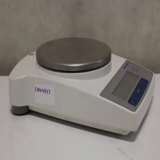 Uline Balance Scale 5.7" Round Accurate Weighing with 220 g Capacity and 0.01 g Precision {5}