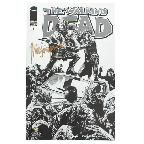 The Walking Dead #1 WW Nashville '13 Exclusive B&W Cover Signed By Mico Suayan {1}