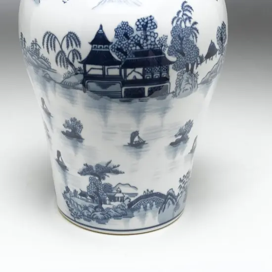 AA Importing 59739 Blue And White Ginger Jar With Lid {3}