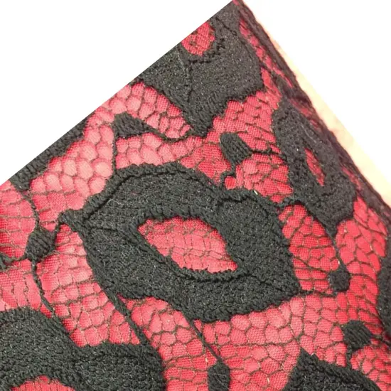 1 Yard Lips Design Black Cotton Lace Fabric for Dresses and Crafts 60 Inches {5}