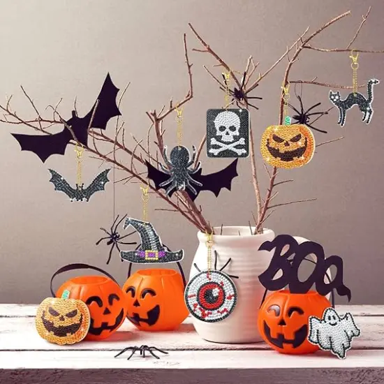 8 Pcs Halloween Diamond Painting Keychains {2}