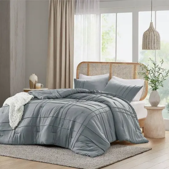 Polyester Pinch Pleat Comforter Set with Matching Shams {6}