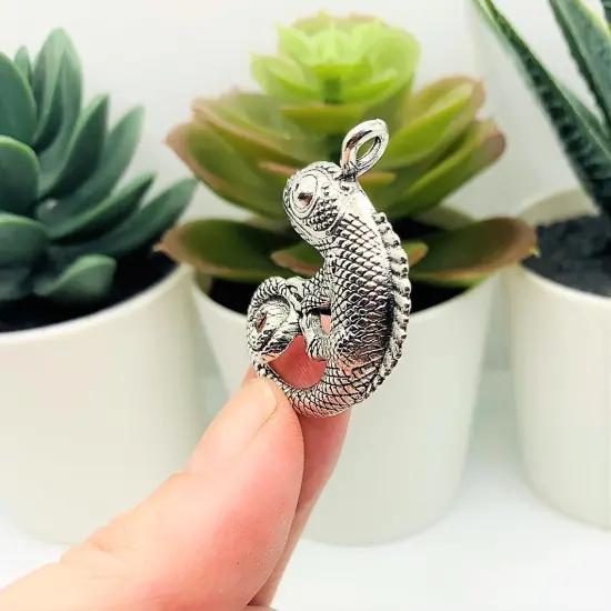 Large Chameleon Pendant Charms, 27x35mm {4}