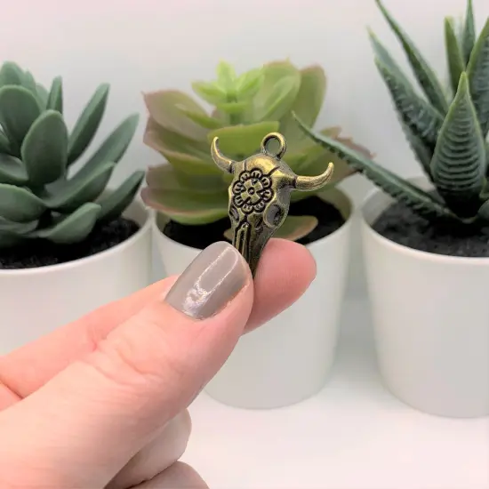 Bronze Cattle Steer Skull Charms, 32x26mm {3}