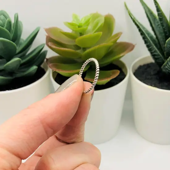 18mm, Silver Closed Decorative Connector Jump Rings {3}