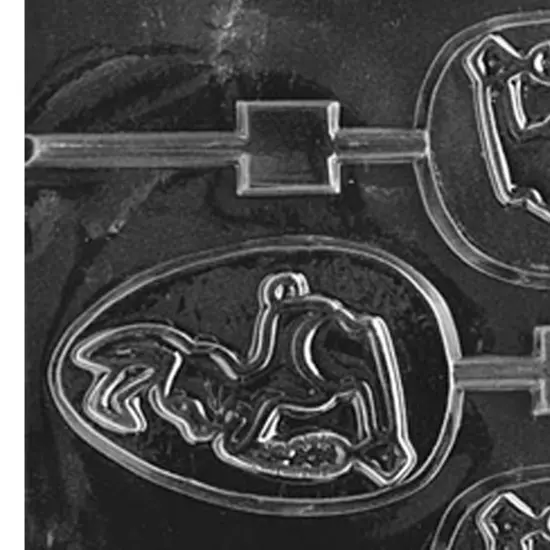 Easter Rabbit on Egg Lollipop Mold {4}