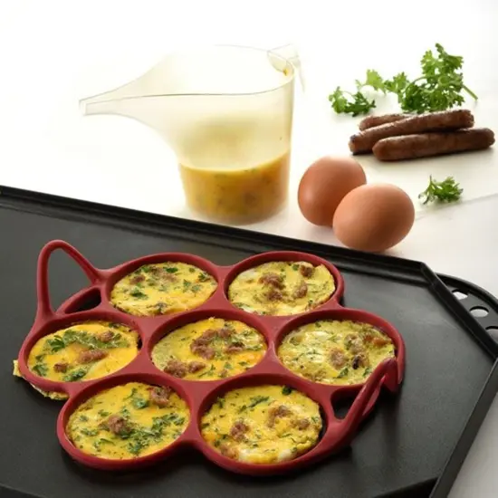 Norpro Silicone Silver Dollar Size Pancake / Egg Ring with Easy Lift Handles {3}