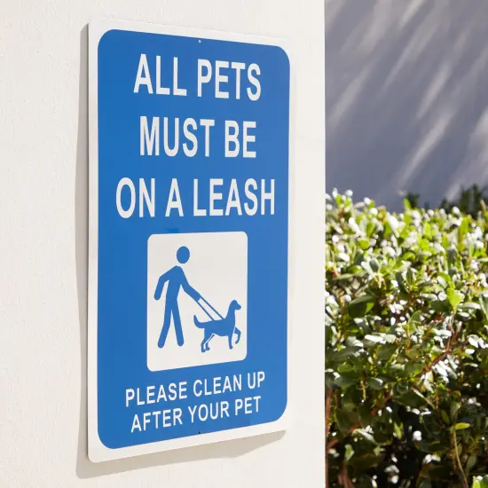 Aluminum All Pets Must Be On A Leash, Please Clean Up After Your Pet Sign (18 x 12 In) Blue {2}