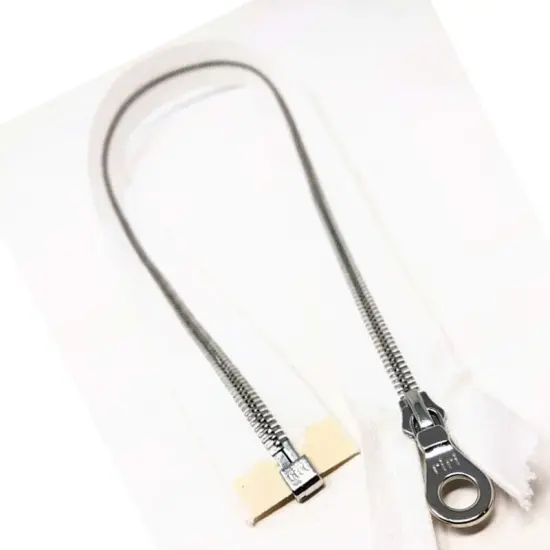 Riri Zipper &ndash; White 6MM Silver Finish Separating Jacket Zipper {4}