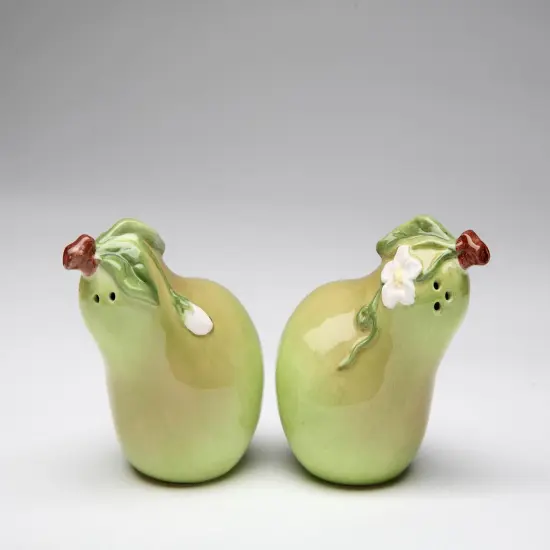 Hand Painted Ceramic Pear Salt & Pepper Shakers, Home D&eacute;cor, Gift for Her, Gift for Mom, Kitchen D&eacute;cor, Farmhouse D&eacute;cor {3}