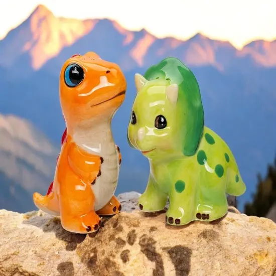 Ceramic Dinosaurs Salt and Pepper Shakers, Children's Room Decor, Gift for Boy {1}