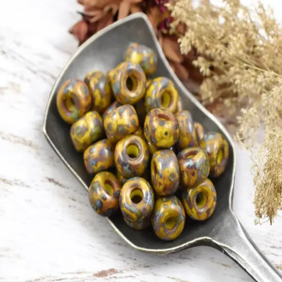 20g Yellow Travertine 2/0 Matubo Beads {2}