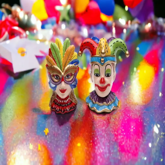 Mardi Gras Parade Ceramic Salt and Pepper Shakers, Home D&eacute;cor, Gift for Her, Gift for Mom, Kitchen D&eacute;cor {3}