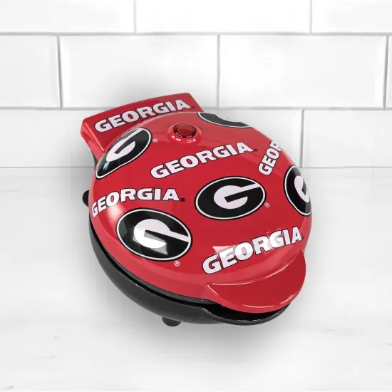 Uncanny Brands Georgia Bulldogs Mini Waffle Maker {3}