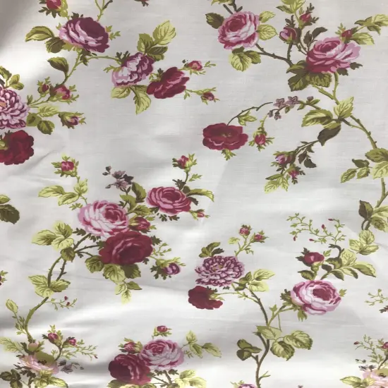 1 Yard Cranberry and White Rose Print Poly Cotton Fabric for Crafts Sewing and Home Decor 59/60 Inch Width {1}