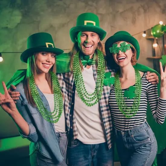 12Pcs St Patricks Day Shamrock Necklaces, St Patricks Day Necklace, Plastic Shamrock Necklaces Bulk, 33" 7mm Green Clover-Shaped Beads Necklace for St. Patrick's Day Party Favors Decorations Gift Supplies Women Men {4}